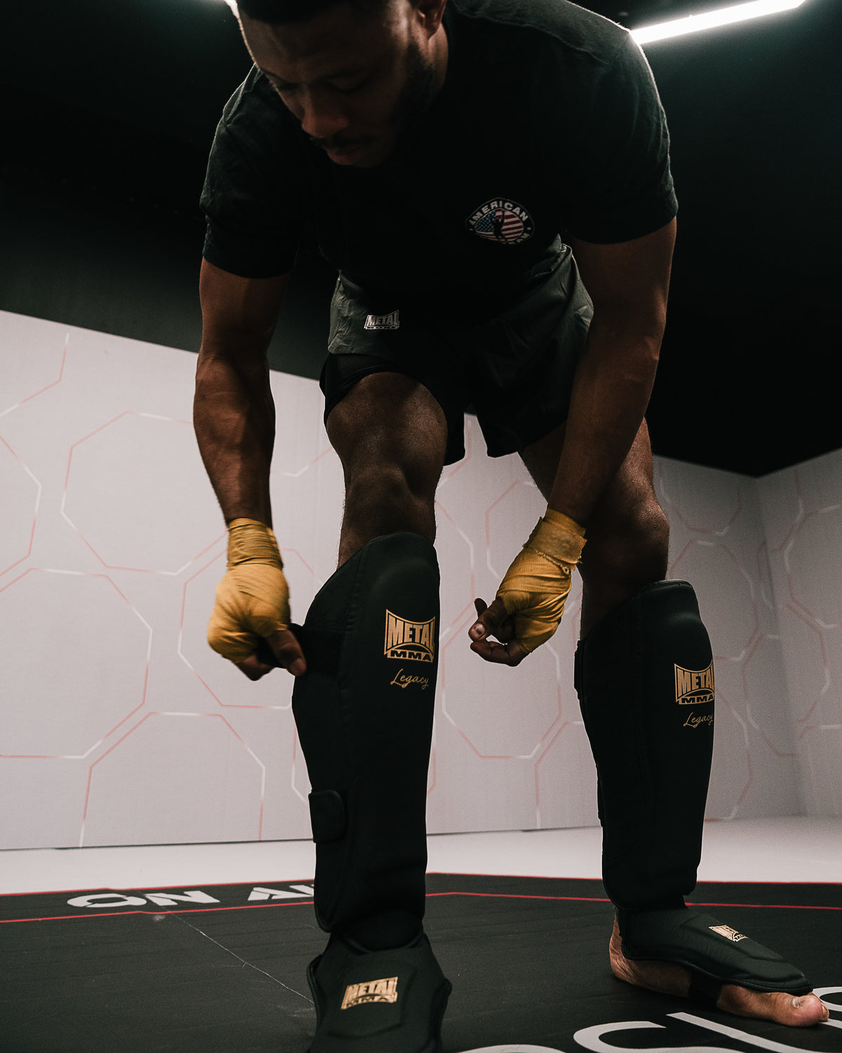 PROTEGE TIBIAS-PIEDS MMA LEGACY