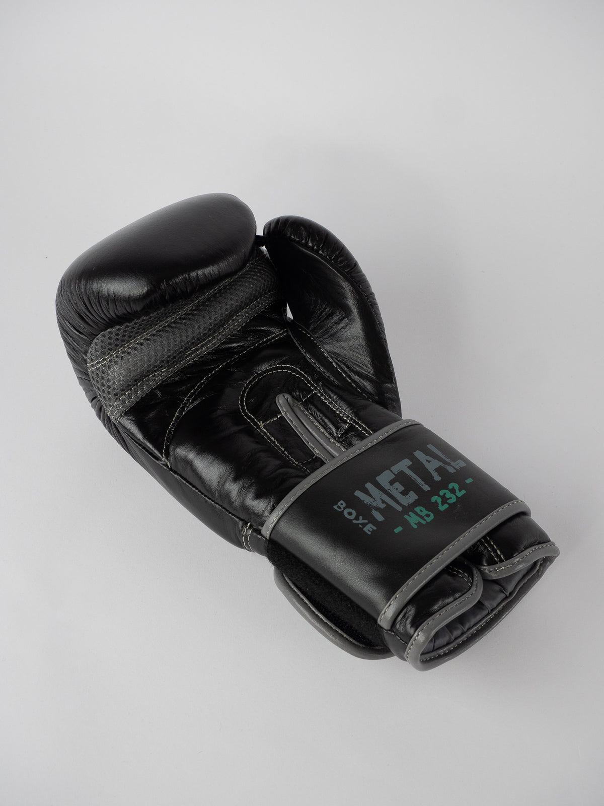 HERACLES LEATHER BOXING GLOVES